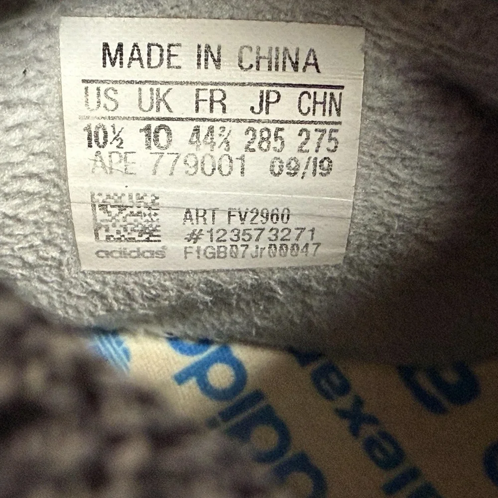 Adidas x Alexander Wang Shoes Mens Size 10.5 Silver Black Puff Trainer FV2960 - Picture 9 of 9